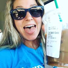 🤔Guess what day it is! Yes it's Friday but it's also Jenna's Bday!🎂🎊  Help me wish our Operations manager/ Trainer a very Happy Birthday! Jenna  Lee we 💗 and appreciate you for