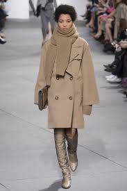 To complement their business casual outfits men often resort to accessories. Brown Boots With Camel Coat Outfits For Women 26 Ideas Outfits Lookastic