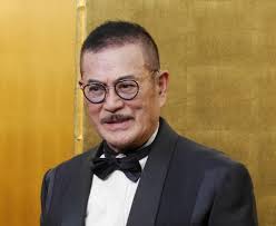 千葉真一主演による東映アクション映画のセット。『やくざ刑事』『やくざ刑事 マリファナ密売組織』『やくざ刑事 恐怖の毒ガス』『やくざ刑事 俺たちに墓はない』『狼やくざ 殺しは俺がやる』『狼やくざ 葬いは俺が出す』の全6作品を収録。 Tq470lqb9jtacm