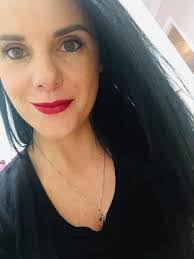 Jessica Lessard's Instagram, Twitter & Facebook