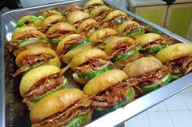 Pau sambal ataupun dikenali juga dengan nama burger malaysia ni memang menjadi kegemaran ramai terutamanya untuk hidangan sarapan pagi ataupun minum petang. Resepi Sambal Ikan Bilis Untuk Burger Malaysia Pawtaste Com