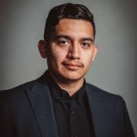 Roque Yanez's Instagram, Twitter & Facebook