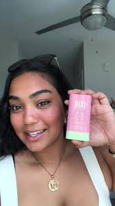 Fleur Pixi Blush Brown Skin