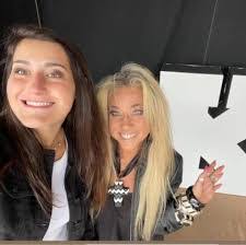 Allison Banta's Instagram, Twitter & Facebook