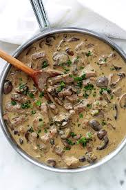 Boeuf Stroganoff Recette Facile Et Rapide Recette Recettes De Cuisine Recette Cuisine