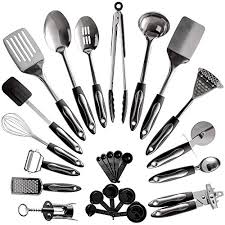 This article explains a review of the best kitchen utensils that you will find on the market in 2020. Best Cooking Utensil Sets Of 2021 Bestviewsreviews