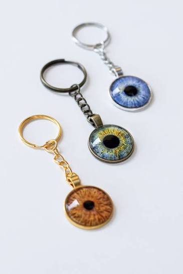 Custom iris keychain