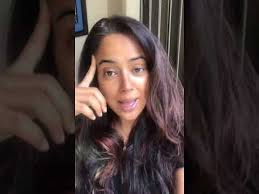 Sameera reddy shared her godh bharai ceremony photos on her instagram account. Sameera Reddy Latest Hot Live Video Chat In Instagram As A Pregnant And Share Her Feelings Youtube