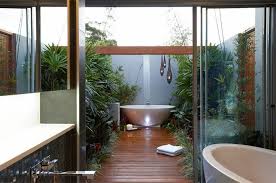 25 Inviting Tropical Bathroom Design Ideas Home Design Lover Outdoor Bathroom Design Outdoor Bathtub Outdoor Bathrooms