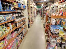 And the biggest apple of them all, phoenix. Puzzle Zoo Shopping In Downtown Santa Monica Los Angeles