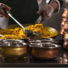 مطعم قصر الهند في الخميس