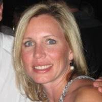 Dana Bates's Instagram, Twitter & Facebook