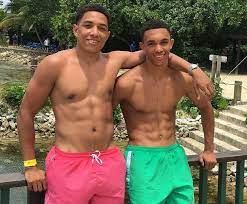 €* 7 eki 1998, liverpool, ingiltere. Marcus Rashford And Trent Alexander Arnold S Brothers Pistol Whipped And Robbed Of Their 100k Luxury Cars And Jewellery In Brutal Restaurant Raid