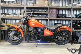 Johnny Pag Finition Noir Disponible Chez Ks Motorcycles Custom Bike Harley Davidson Harley Davidson Chopper 125 Bobber 125cc Moto Kustom S Equipement Moto Moto