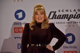 We did not find results for: Maite Kelly Von Affaren Hat Sie Die Nase Voll