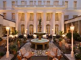 Conveniences of the 5* accommodation comprise babysitting (extra fee), pets allowed, fitness facility. Hotel Atlantic Kempinski Hamburg Exclusive Germany