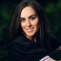 Alejandra Salido's Instagram, Twitter & Facebook