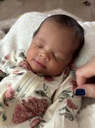 Remove hand from photo?