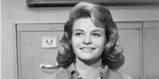 Who is Connie Harper dating? Connie Harper boyfriend, husband