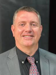 Roark retiring after 32-year education career