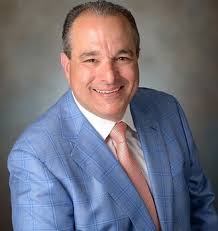 2 Howard Dr, Syosset, NY 11791