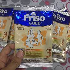 Susu formula follow on susu formula frisolac susu kedelai bebelac susu formula pertumbuhan pediasure susu formula prenagen susu formula comfort nutrilon susu formula pertumbuhan. Friso Gold Formula Milk Sample Pack Step 3 Babies Kids Nursing Feeding On Carousell