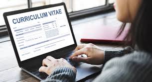 Jadi, sudah sewajarnya jika anda meluangkan waktu dan pengorbanan yang diperlukan dalam membuat cover letter yang efektif. Contoh Job Application Letter Yang Benar Dijamin Goal Kumparan Com