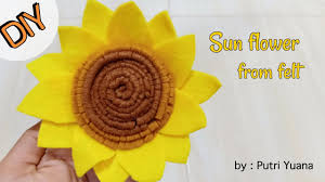 Beli buket bunga matahari flanel online berkualitas dengan harga murah terbaru 2021 di bunga flanel matahari (felt flower bouquet) buket flanel murah jakarta. Diy Bunga Matahari Dari Kain Flanel How To Make Sun Flower From Felt Youtube