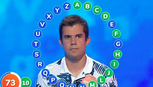 Pasapalabra first aired on antena 3 in 2000, with silvia jato as host. A Contestant From Pasapalabra Responds Firmly To The Harsh Criticism Of A Viewer Junipersports