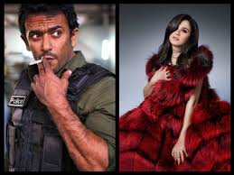 وأشارت صحيفة الوطن إلى أنه وبحسب المصدر، فإن الحالة الصحية لياسمين عبد العزيز مستقرة، وتتواجد حالياً في العناية المركزة بأحد. Ù…Ù† Ù‡Ùˆ Ø§Ø­Ù…Ø¯ Ø§Ù„Ø¹ÙˆØ¶Ù‰ Ø§Ù„Ø°ÙŠ Ø®Ø·Ù Ù‚Ù„Ø¨ ÙŠØ§Ø³Ù…ÙŠÙ† Ø¹Ø¨Ø¯ Ø§Ù„Ø¹Ø²ÙŠØ²