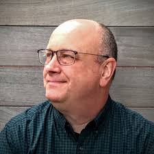 Scott Beale's Instagram, Twitter & Facebook