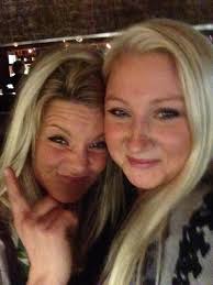 Amy Estelle Jones (@amyestellejones)