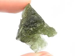 Každý kámen se snažím povznést, říká. Surovy Vltavin Z Cr 8 1g Naturshop Cz