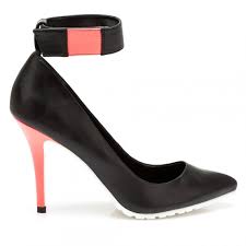 Codes promo, ventes flash, livraison offerte, trouvez le produit de vos rêves à prix réduit ! Escarpin A Talon Fluo Bride Cheville Semelle Crantee Femme Noir 3 Suisses