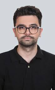 Arda Safak's Instagram, Twitter & Facebook