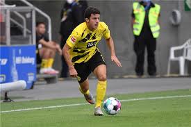 Mathieu moreau started his career at french most famous youth academy at nantes. Bvb Personalprobleme Zwangspause Fur Morey Duo Muss Kurzertreten