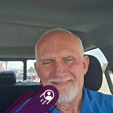 Aaron Boggess's Instagram, Twitter & Facebook