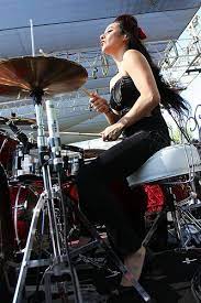 Lux Of Nekromantix Female Drum Legend Drums In Heels Female Drummer Girl Drummer Drums Girl