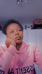 Sadia-lee Kembi🇨🇫🇨🇫🇩🇪 (@sadialee.kembi)’s videos with Couple  célibataire Annicha