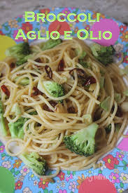 Spaghetti Aglio Olio With Broccoli Broccoli Aglio E Olio Recipe Recipe In 2020 Olio Recipe Aglio E Olio Recipe Aglio Olio