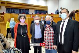 Η αναπάντεχη συνεργασία μίκη θεοδωράκη και al bano, σε δισκογραφία. Sygklonizei H Korh Toy Mikh 8eodwrakh Margarita Den Exw Na Faw Messinia Live