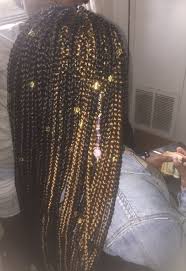If you look closely, this look regina king wore to variety's power of women is a series of sectioned hair joined together by twists and separated by a single slim cornrow. Black And Gold Individuals Black Box Braids Gold Box Braids Cornrow Hairstyles