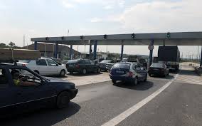 Traficul în zonă este restricționat. Stiri Autostrada Soarelui Pagina 1 Din 14 Stirileprotv Ro