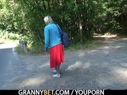 He picks up mom and bangs her hard. He Picks Up And Bangs 80 Years Old Granny Outside Redrube Mobi