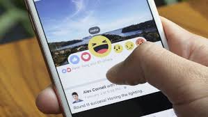 Previously, many emoji with two or more people on ios could only be yellow, but the. Gab Keine Nachfrage Facebook Loscht Lachendes Emoji Fur Nutzer Aus Osterreich