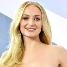 Sophie turner is an english actress best known for playing sansa stark in game of thrones. Sophie Turner Beauty Photos Trends News Allure