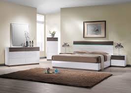 King beds from rooms to go. J M Sanremo B Modern Walnut Veneer White Lacquer King Size Bedroom Set 5pcs Sku18023 Ek Set 5