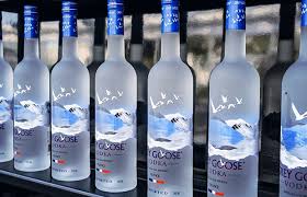 In Today Belvedere Vs Grey Goose Article We Will Give You Information Regarding These Two Brands Of Vodka That Are Equall Grey Goose Vodka Brands Luxury Vodka