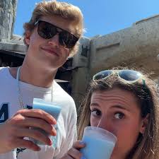 Cade Carroll (@cstcarroll) • Instagram photos and videos