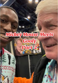 Mickey Mouse Snoop Dog